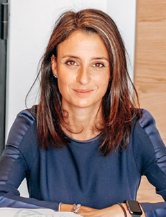 Me Cédrine Raybaud, avocate spécialisée en protection des victimes de violences intrafamiliales